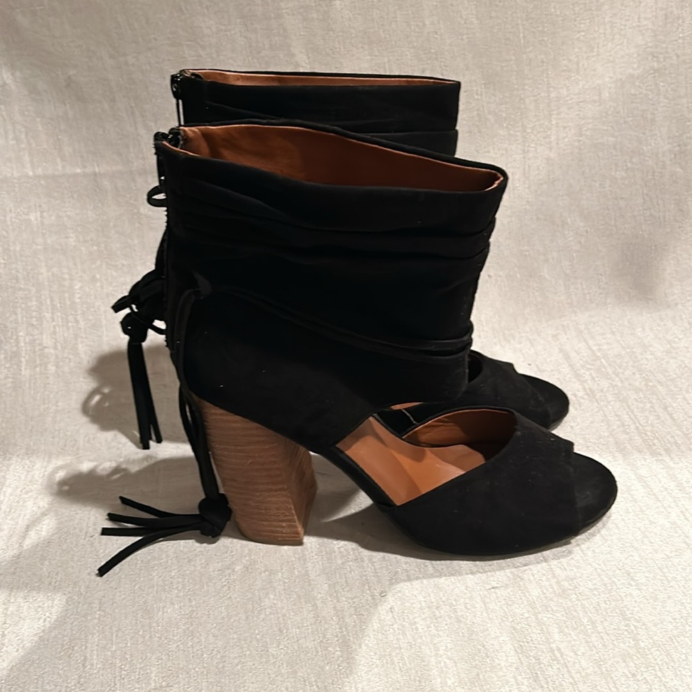 Dolce by Mojomoxy Pointed Open Toed Lace Up Heels - Picture 4 of 6